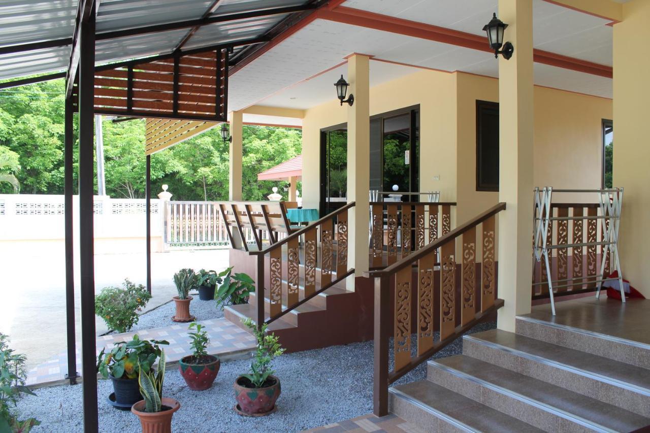 Naluemon Village Fh 1 Ράγιονγκ Εξωτερικό φωτογραφία